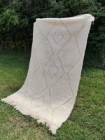 Carpet_Rugs_Handmade_M10 Beni Ouarain Carpet Whtie