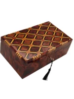 Iberian Thuya Boxe