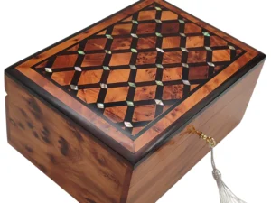 Royal_Thuya_Boxes