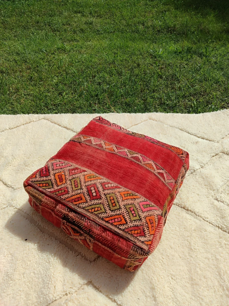 Traditionnal Berber Pouf - Pouf Kilim