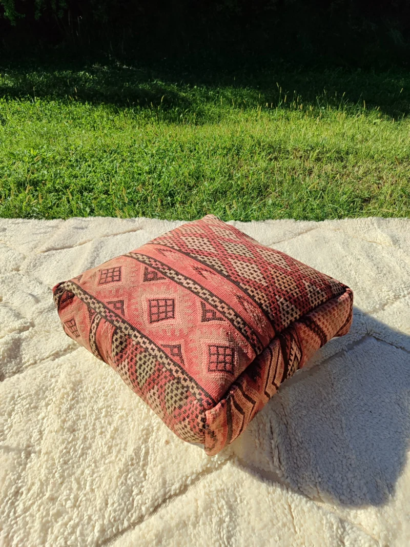 Traditionnal Berber Pouf - Pouf Kilim