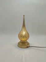 Magic_Handmade_teardrop-shaped-Lamp