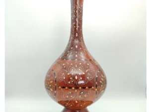 Thuya Vase