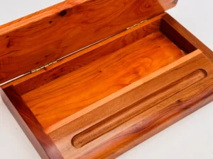 wooden-utensils-desk-organizer